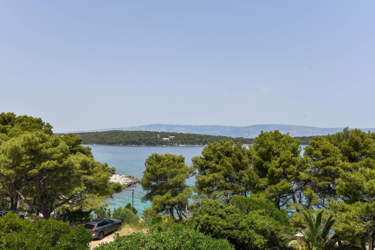 Lazaneo Seafront Apartments, Йелса Екстериор снимка