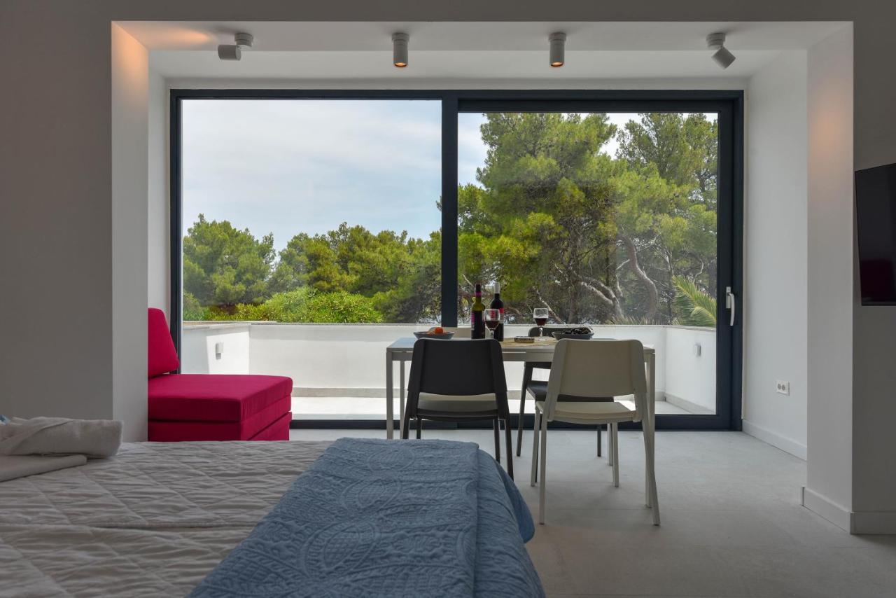 Lazaneo Seafront Apartments, Йелса Екстериор снимка